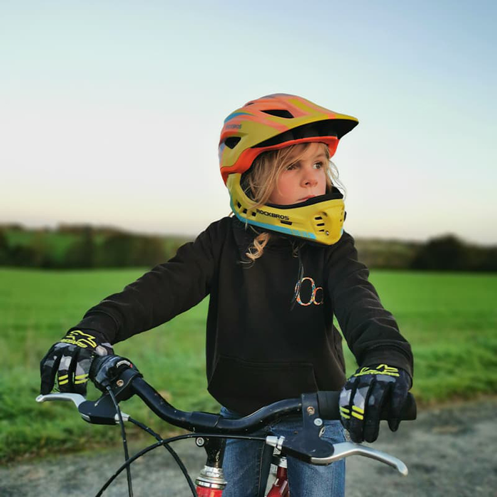 Rockbros TT-32SOYB-S Children&amp;amp;#39;s Bike Helmet with Detachable Chin Size S - Yellow-Orange